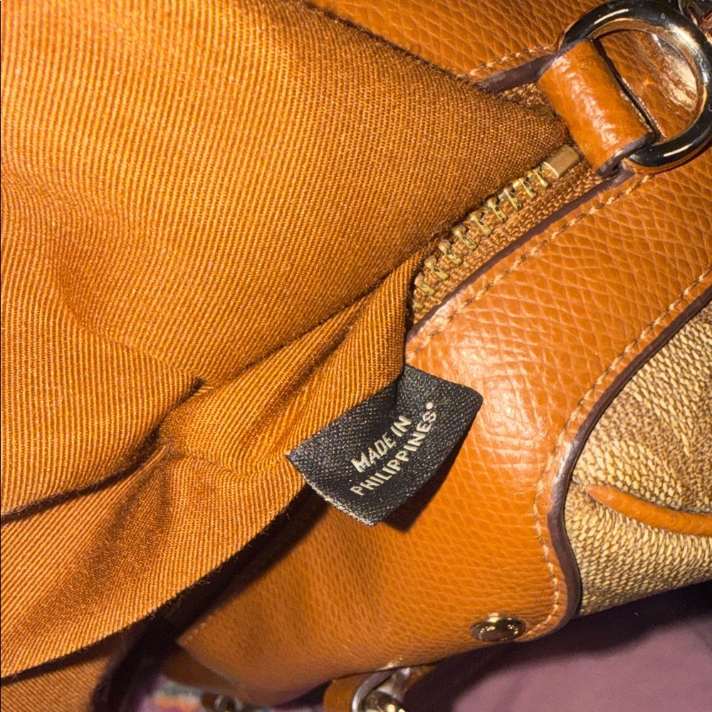 Coach Bennett Tan and Brown Signature Satchel - Picture 12 of 16